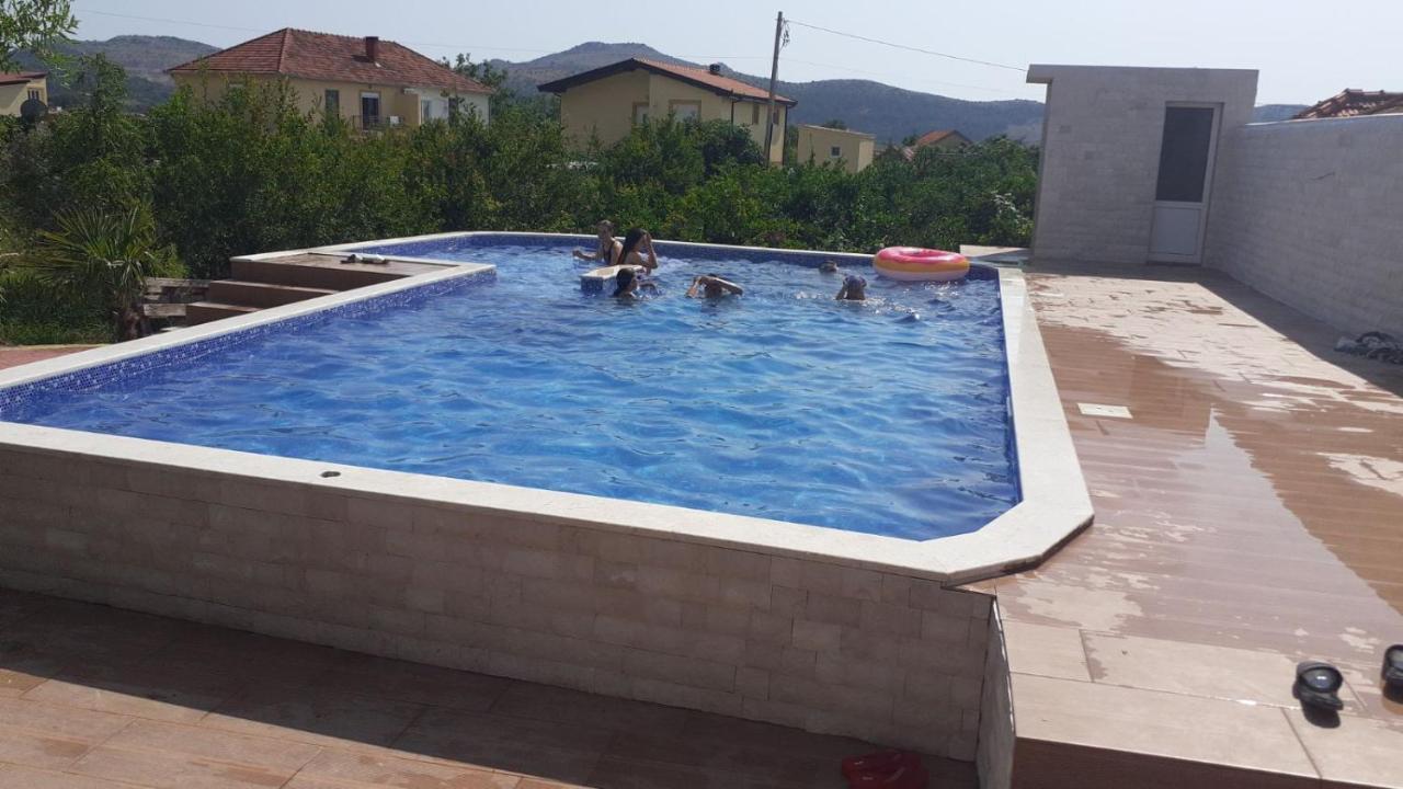 Villa Nilic Бар Екстериор снимка